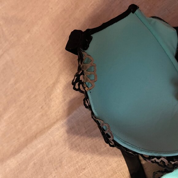 Black & Teal Shade & Shore Bikini Top, 36D - Picture 4 of 6